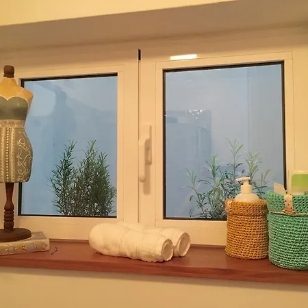 La Ballena Del Charco * Arrecife (Lanzarote)