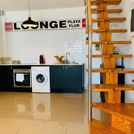 La Ballena Del Charco