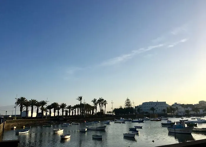 La Ballena Del Charco Arrecife (Lanzarote)